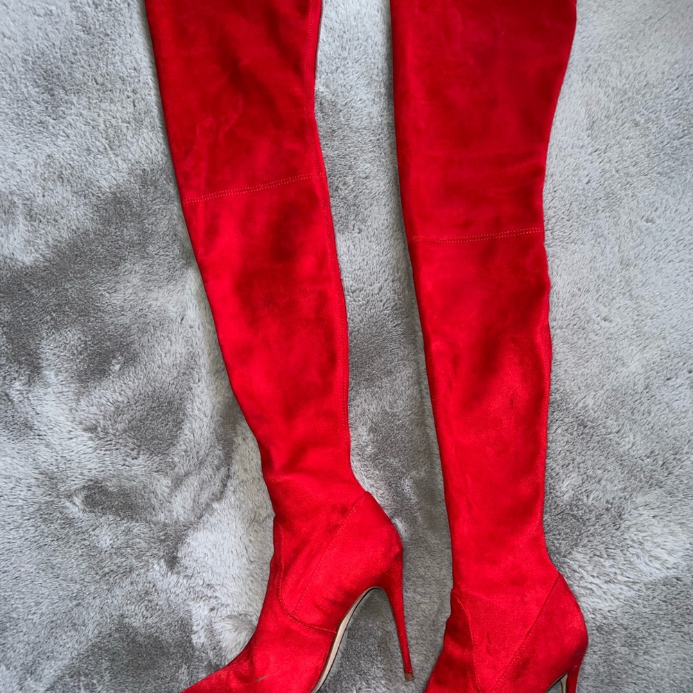 STEVE MADDEN DOMINIQUE Red Over-the-Knee Women's Boots